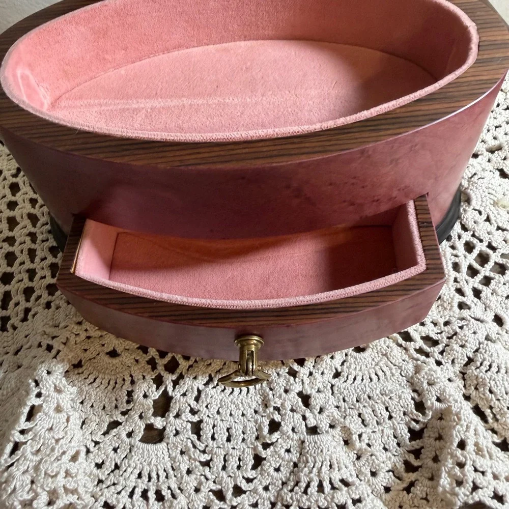 Vintage Romance Swiss Made Musical Jewelry Box Bolero M. Ravel Made in Italy